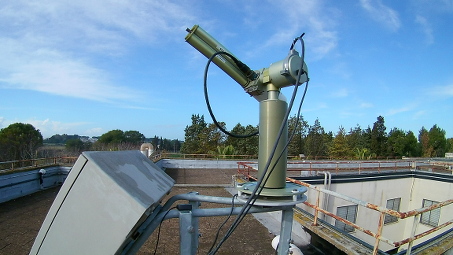 Another view of the instrument