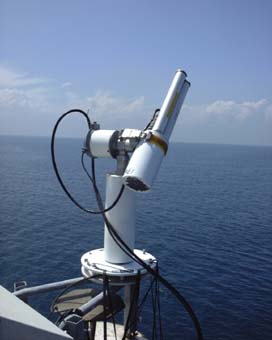 A view of the sea prism sun photometer on the Venise platform.