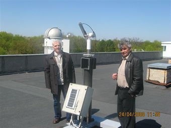 Left : Dr. Vassyl Danylevsky, PI of the site, from Department of Astronomy and Space Physics, National Taras Shevchenko University of Kyiv, Right :Dr. Michail Sosonkin, head of Atmosphere optic department of Main Astronomical observatory of National Academy of science of Ukraine (MAONASU)