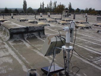 A view of the sunphotometer on the roof.