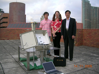Pictured (from left to right) the site manager, PI and HOD.