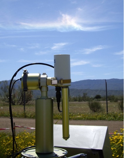 Figure 1 The sun photometer at DLR�s meteorological station seen from the north.